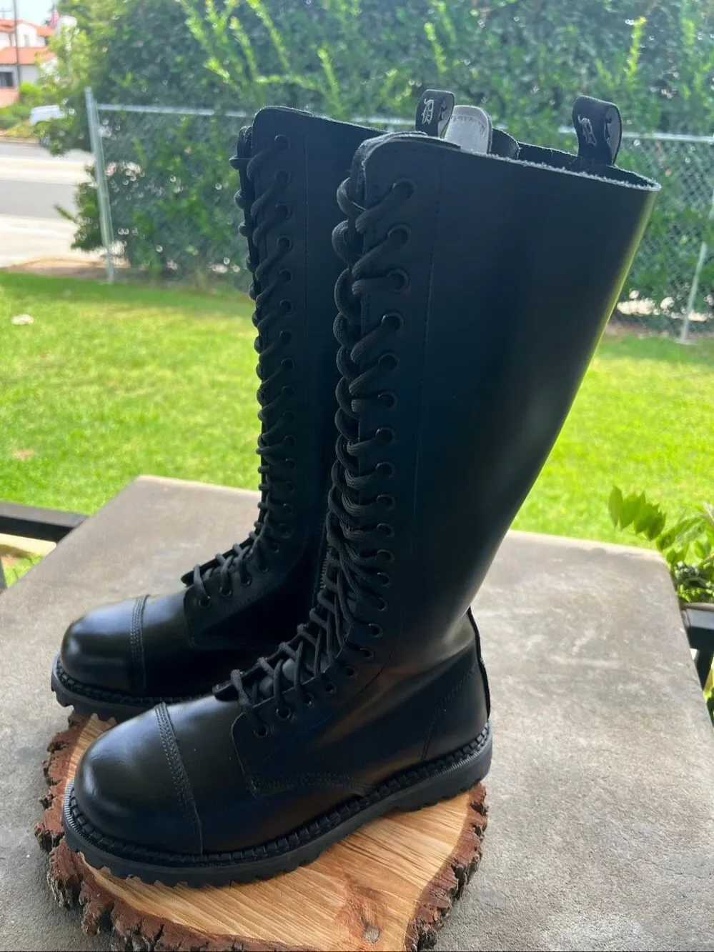 Demonia Riot -20 Lace Up Knee High Boots Black Size 9 Nwot Unisex
